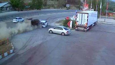 6 kişinin yaralandığı kaza kamerada