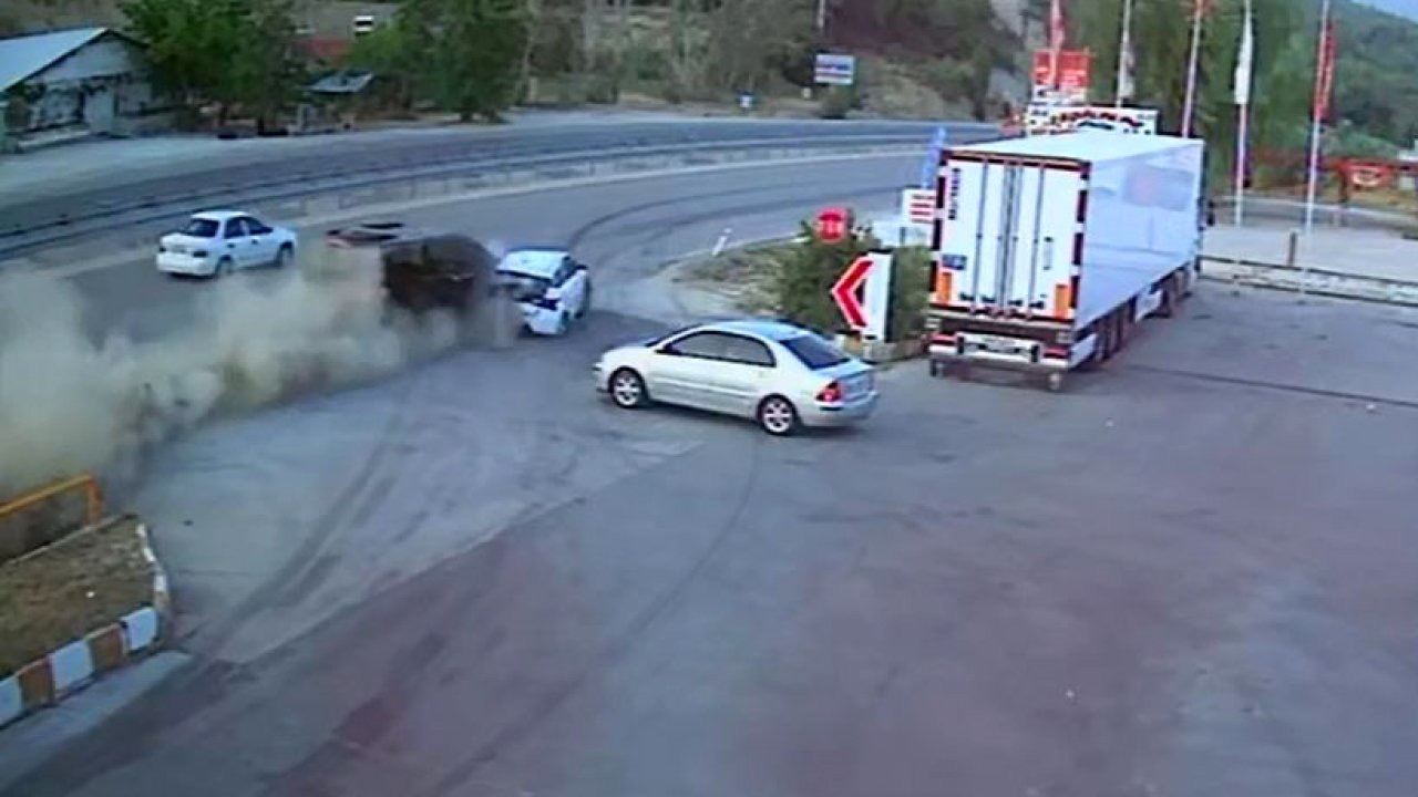 6 kişinin yaralandığı kaza kamerada