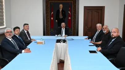 Isparta'daki arkeolojik kazılar masaya yatırıldı