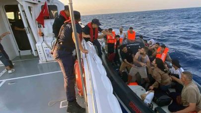 Marmaris açıklarında 2 göçmen kaçakçısı yakalandı