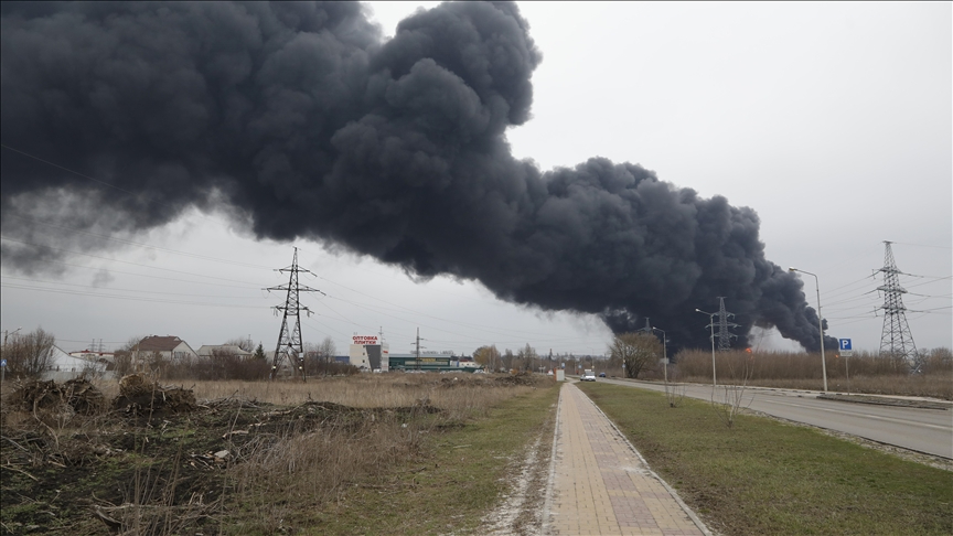 Ukrayna, Rus petrol tesisini vurdu!