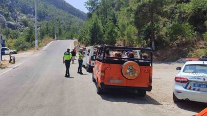 Alanya’da safari araçlarına yönelik denetimlerde 19 araca ceza kesildi