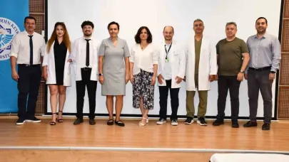 Alanya Eğitim ve Araştırma Hastanesi Acil Kliniği ilk asistan mezunlarını verdi
