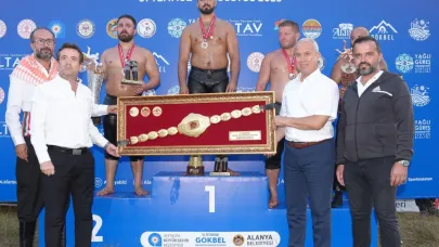 Gökbel'de ikinci kez başpehlivan Enes Doğan