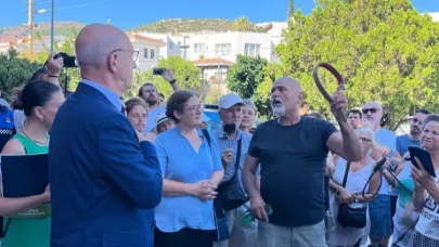 Datça’da hayvanseverler Belediye Başkanı Kurt’u istifaya davet etti