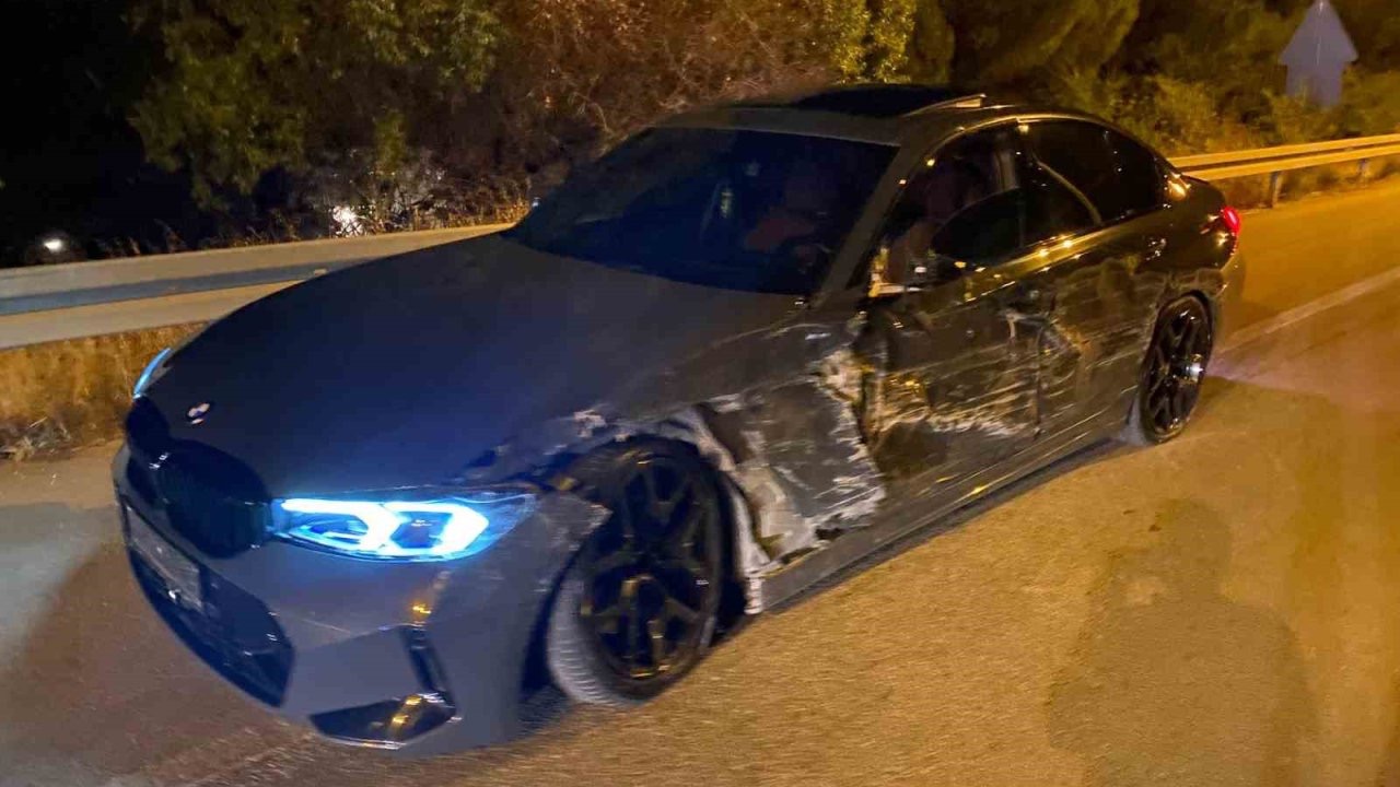 Burdur’da iki otomobil çarpıştı: 2 yaralı