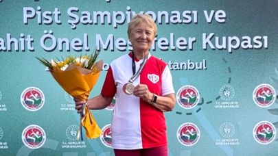 Master Milli Atlet Şensoy’dan 2 altın madalya ve 1 rekor!