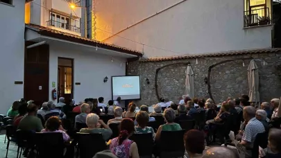 Muğla’da 100 Yaş Evi Üyeleri Yazlık Sinema Günleri’nde buluştu