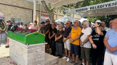 Şarkıcı Selçuk Alagöz'ün cenazesi alkışlarla uğurlandı