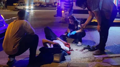 Motosikletli kurye kazada yaralandı