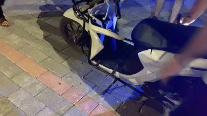 Otomobille motosiklet çarpıştı: 1 yaralı