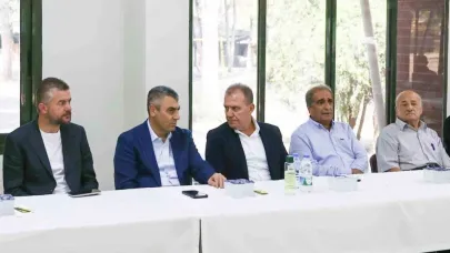 Babası vefat eden Vali Toros’a taziye ziyareti