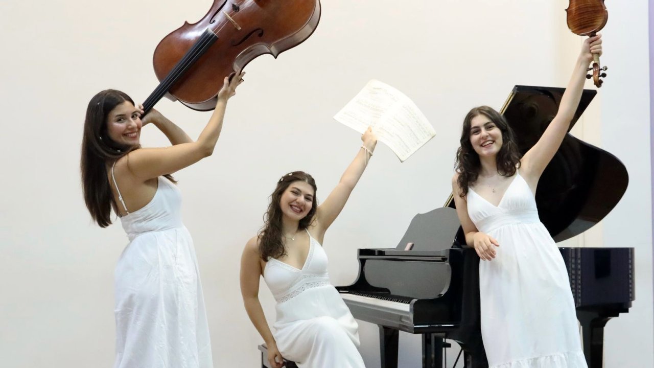 Trio Anatolia'dan hayran bırakan konser