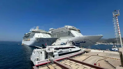 Bodrum’a denizden turist yağdı