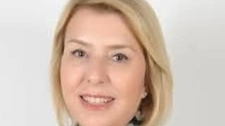 Manavgat Belediye Başkan Yardımcısı Gülsüm Özer parti üyeliği ve tüm görevlerinden istifa etti