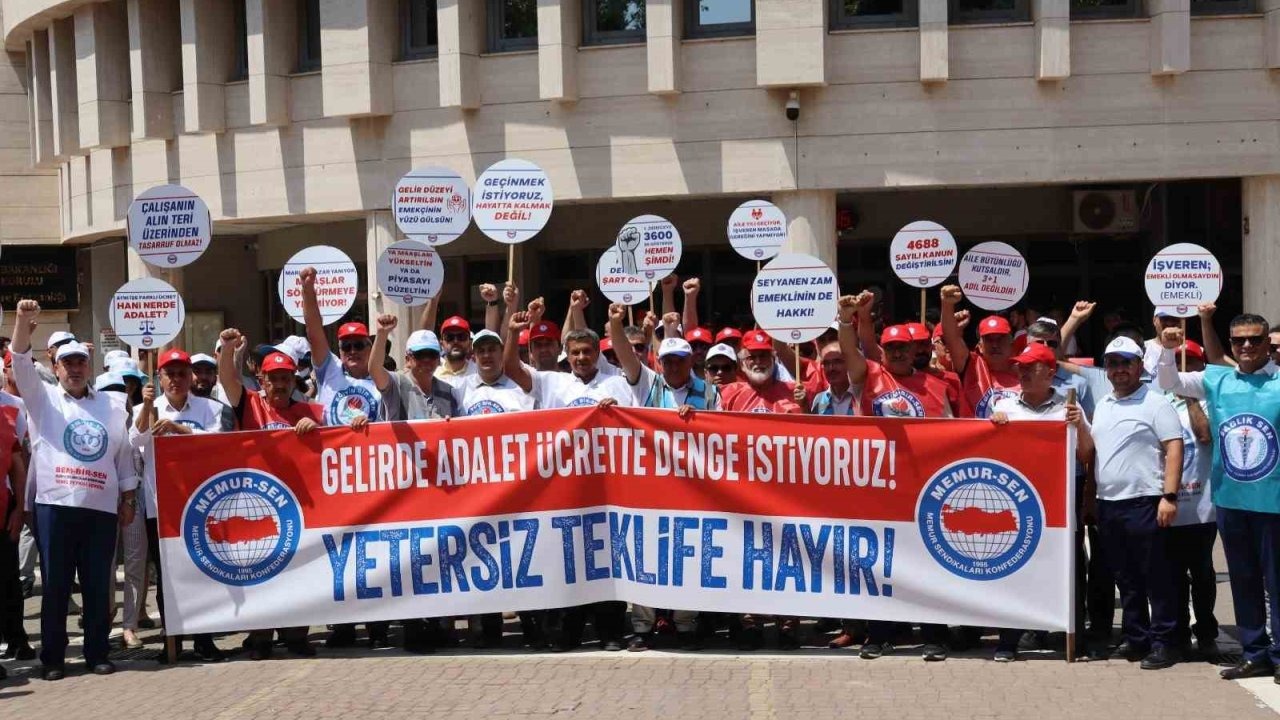 Memur-Sen’den hükümetin zam teklifine protesto