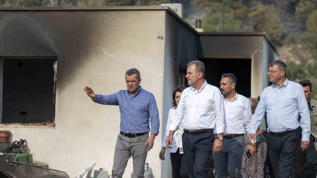 Silifke’deki yangın sürüyor