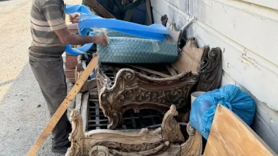 Tarihi eserleri yağmalayıp, mobilya mağazasında satışa çıkardılar