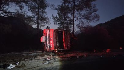 Yangın dönüşü arazöz devrildi; 2 işçi yaralandı