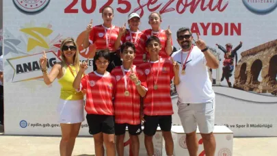 Muğla tenis takımından çifte zafer
