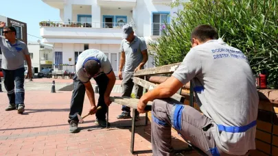 Bodrum'da 3 mahallede eskiyen kent mobilyaları yenilendi