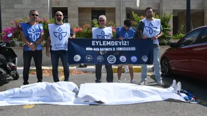 Antalya’da memurlardan kefenli eylem