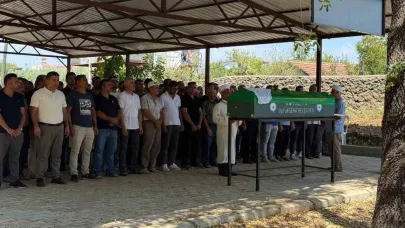 Felçli kocasını tıraş ederken görüntülenmişti, acı haber geldi