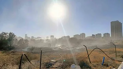 Tatil bölgesindeki örtü altı yangını büyümeden söndürüldü