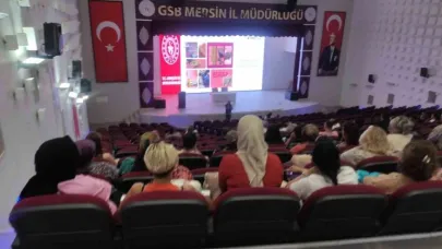 Mersin polisinin bilgilendirme faliyetleri sürüyor
