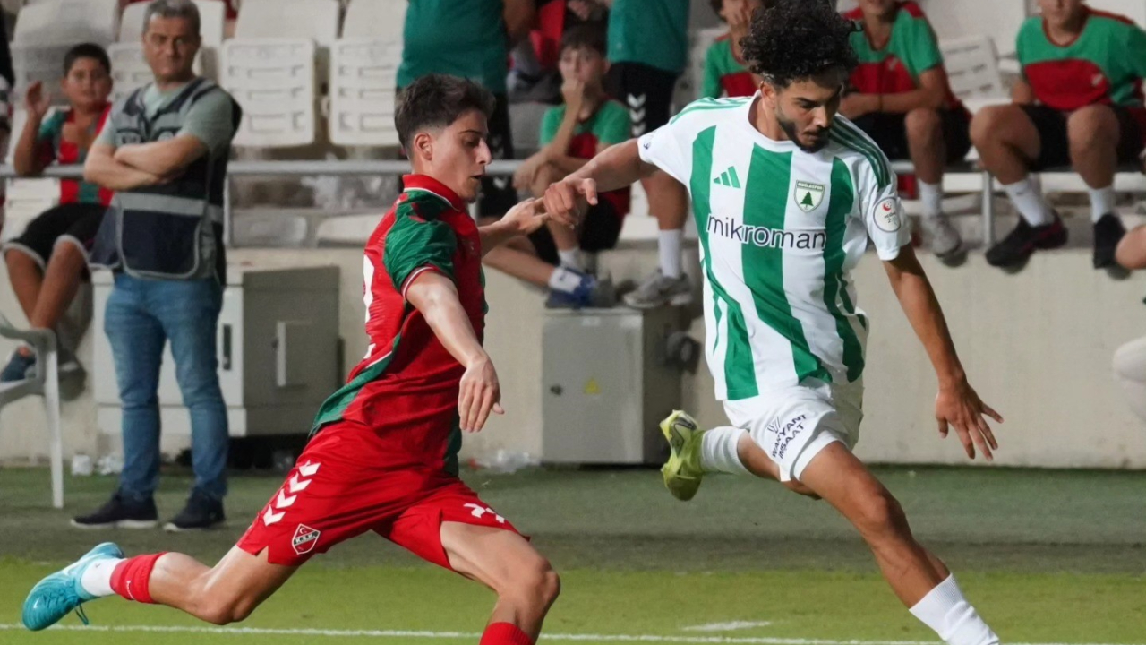Muğlaspor, hazırlık maçında Karşıyaka'ya 1-0 mağlup oldu