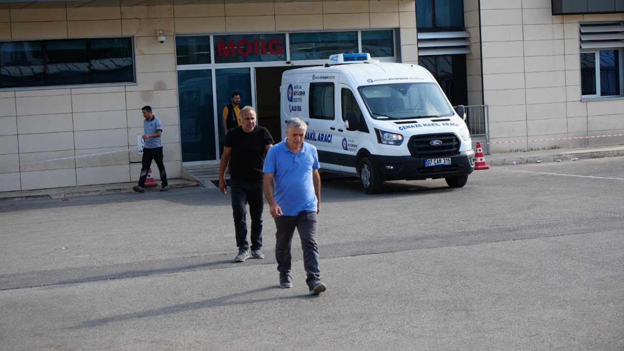 Antalya Pastacılar Odası Başkanı Üre’nin cenazesi yakınlarına teslim edildi