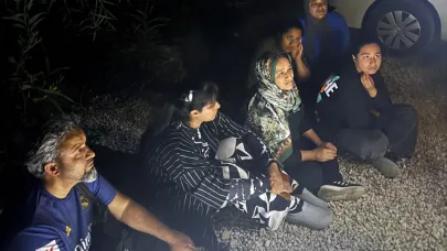 6 düzensiz göçmen ve 2 göçmen kaçakçısı yakalandı