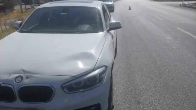 Motosiklet ile otomobil kavşakta çarpıştı: 1 yaralı