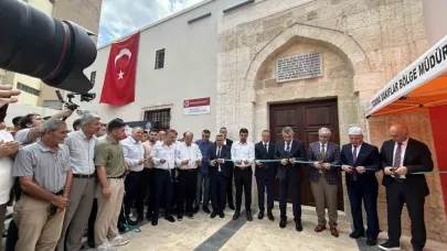 Tarihi Melik Tahir Camii yeniden ibadete açıldı