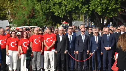 Antalya’da 30 Ağustos coşkusu: “Cumhuriyet bizim en büyük emanetimiz”