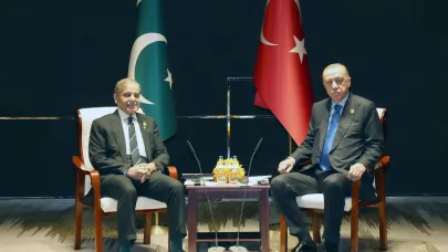 Pakistan Başbakanı Şerif, Cumhurbaşkanı Erdoğan'a minnetlerini sundu