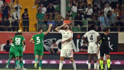 Trendyol Süper Lig: Corendon Alanyaspor: 2 - Beşiktaş 0