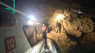 Marmaris Armella koyunda 14 düzensiz göçmen yakalandı