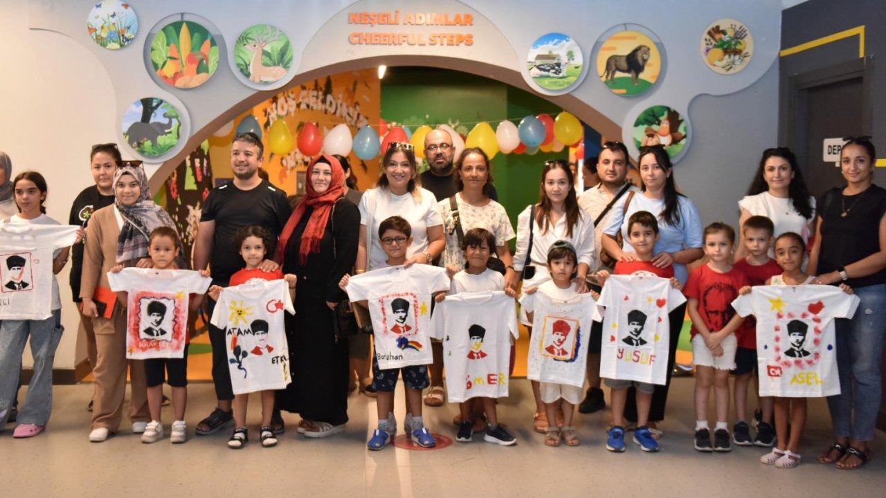 Antalya Bilim Merkezi’nde 30 Ağustos coşkusu çocuklarla buluştu
