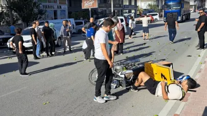 Motosikletlinin yayaya çarptığı kazada 2 yaralı