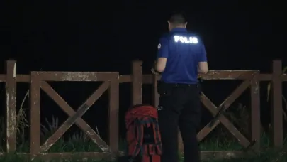 Falezlerden düşen kadının çantası ve terlikleri bulundu