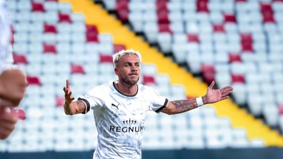 Bodrum FK'da Seferi yıldızlaştı
