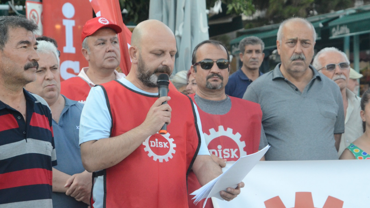 “Ücretlerimiz Eriyor, Alım Gücümüz Düşüyor: Tek Çare Örgütlenme!”