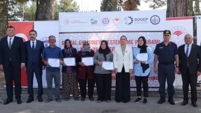 Çobanlara yaşam çadırı ve güneş paneli dağıtıldı