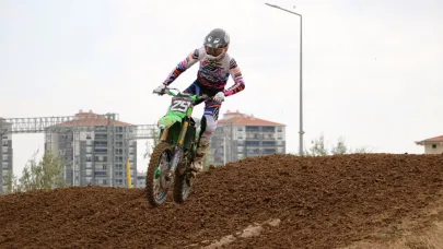 MXGP Türkiye’de ikinci gün heyecanı