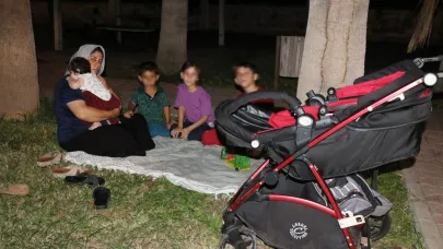 Evini lağım suyu bastı, 4 çocuğuyla sokakta kaldı