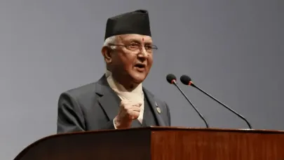 Nepal Başbakanı istifa etti!