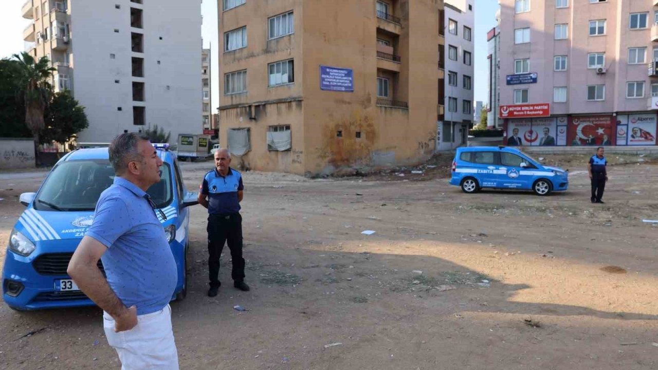 Mersin’deki ’Kuş Pazarı’ kaldırıldı