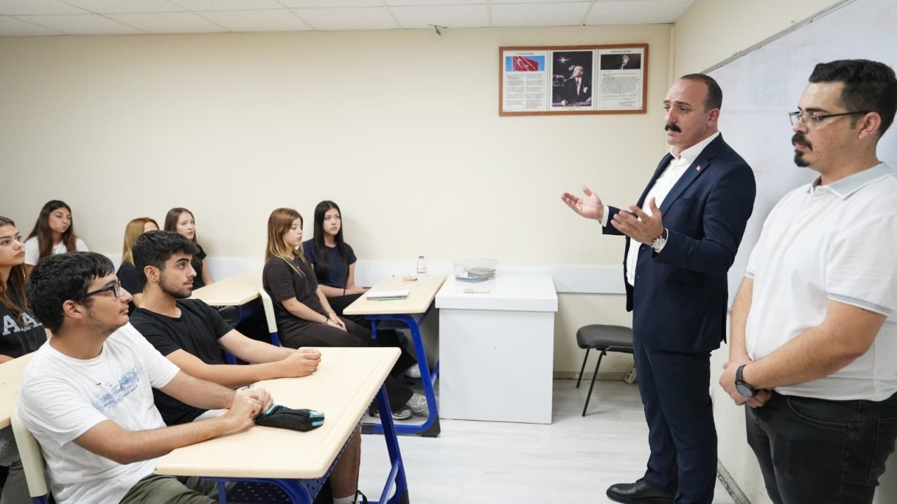 Başkan Kotan etüt merkezinde gençlerle buluştu