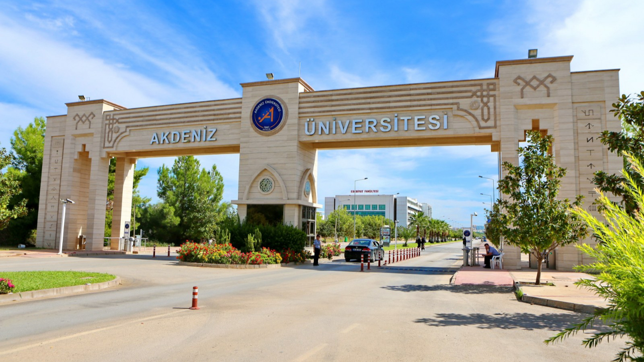 Akdeniz Üniversitesi promosyon ihalesine tepki!